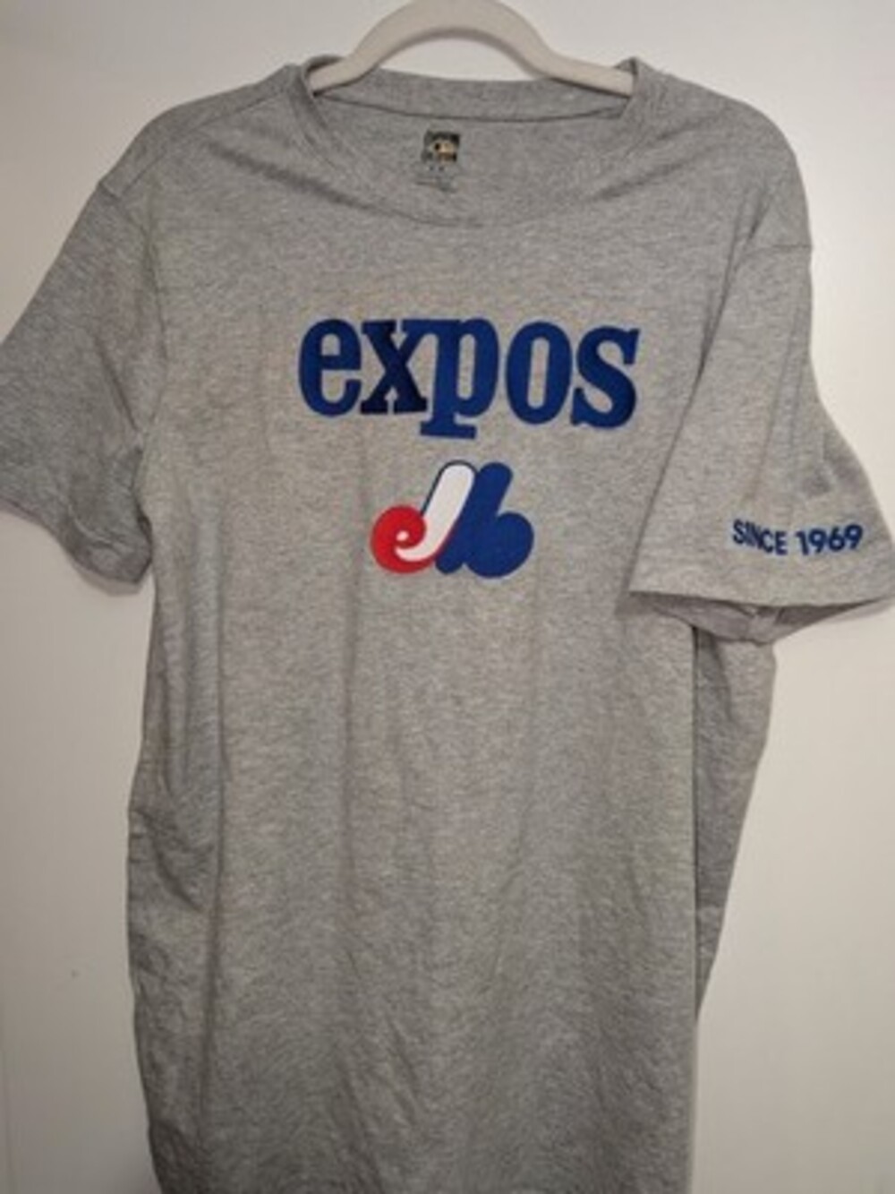 Montreal Expos Cooperstown Gret T-Shirt Mens Small Embroidered Throwback MLB